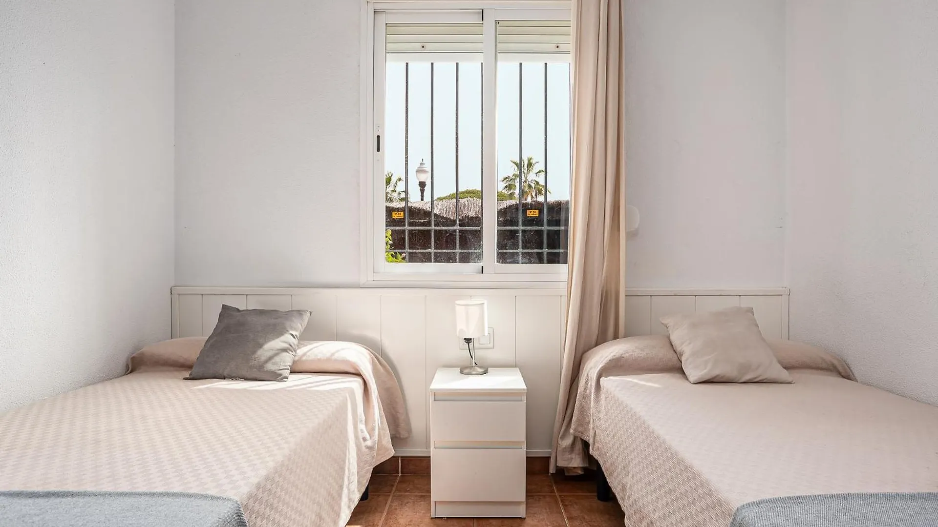 Jardin Del Golf Apartamento Con Jardin Privado Apartment Chiclana de la Frontera