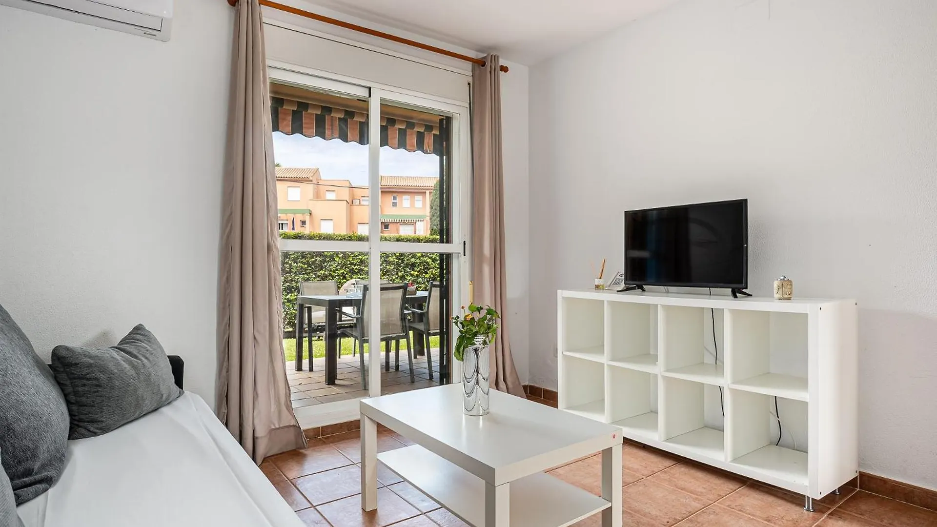 Jardin Del Golf Apartamento Con Jardin Privado Apartment Chiclana de la Frontera