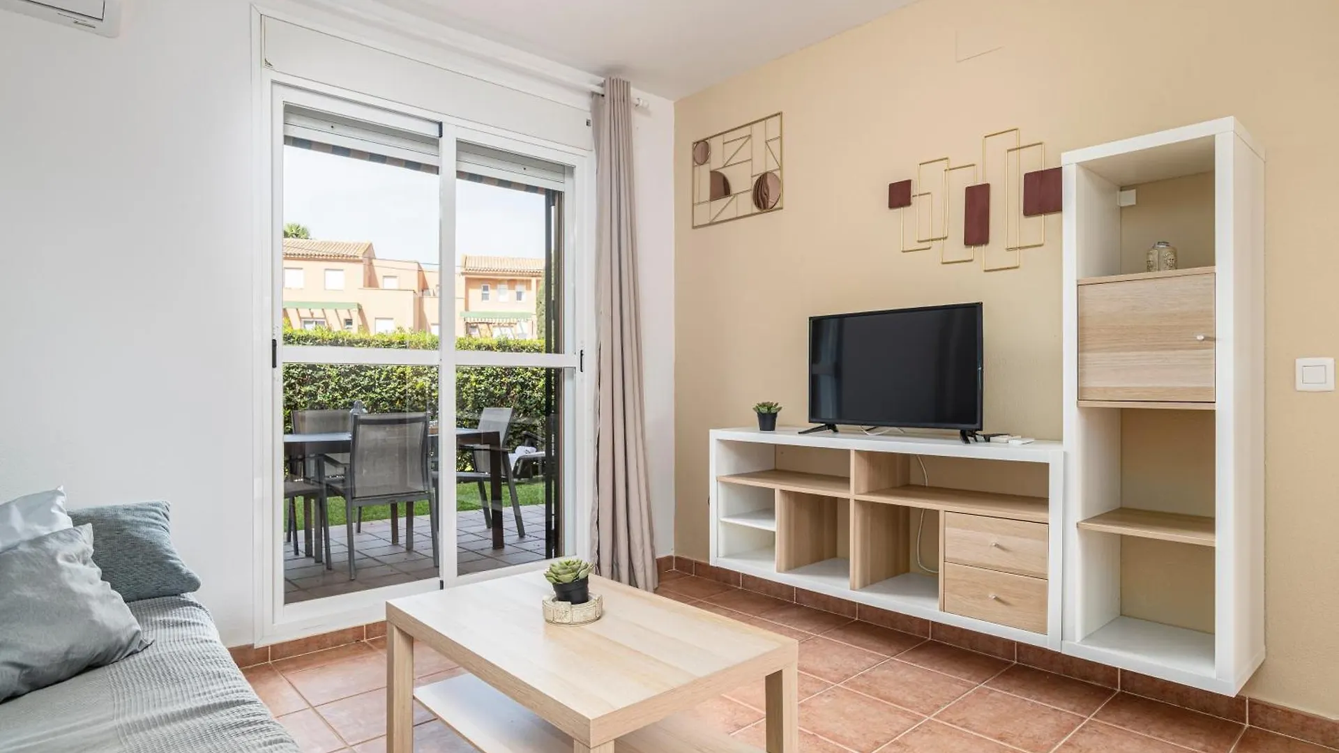 Jardin Del Golf Apartamento Con Jardin Privado Apartment Chiclana de la Frontera